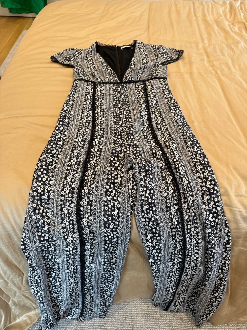 Alice + Olivia Black and White Floral Stripe Jumpsuit - Picture 1 of 1